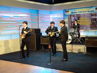  Joe Bithorn (George), Steve Landes (John), Joey Curatolo (Paul) and Joe Bologna (Rin Photo