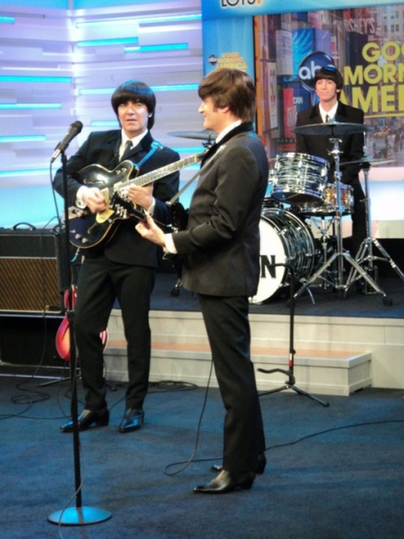 Photo Flash: RAIN Visits Good Morning America  Image