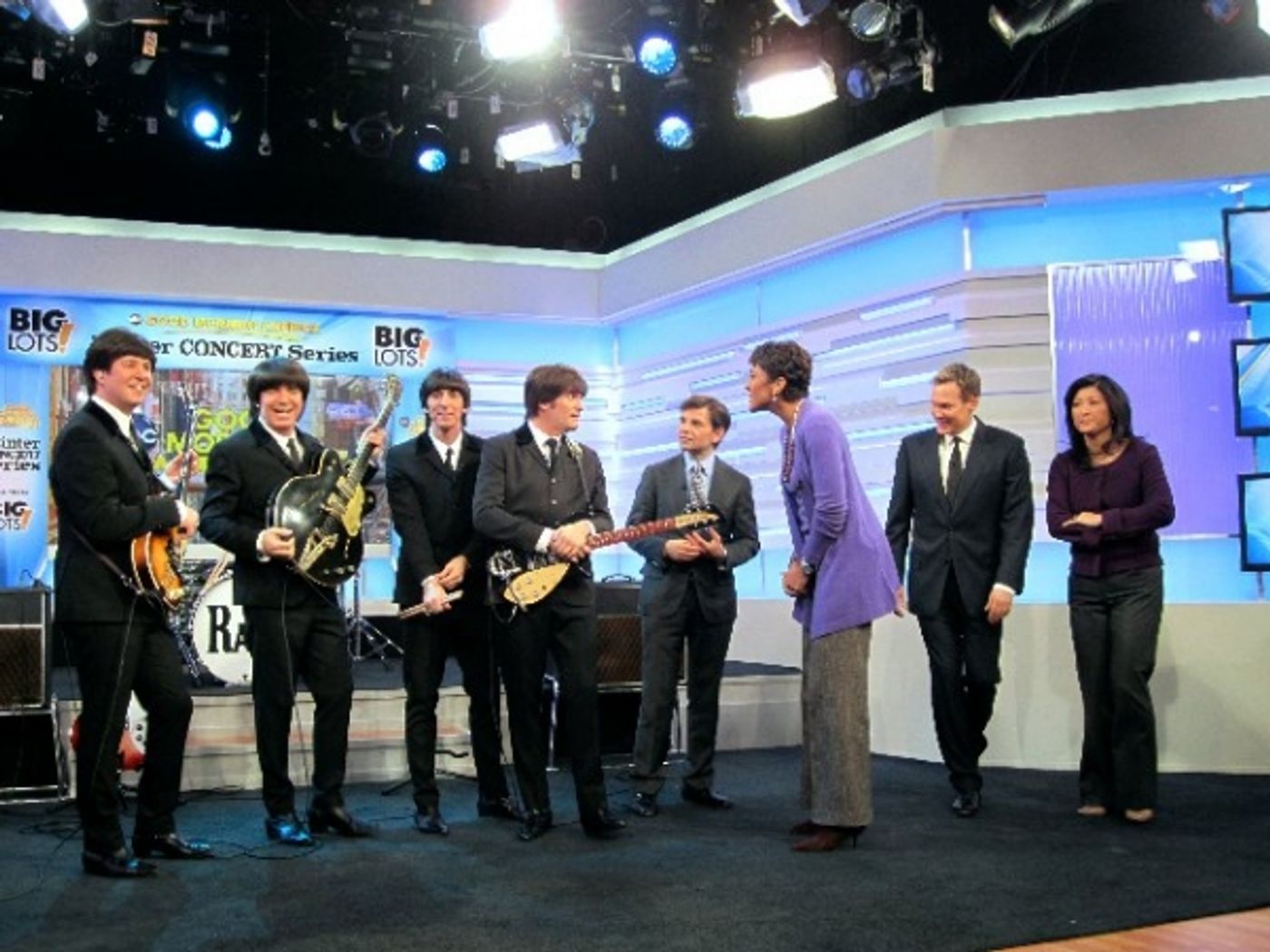 Photo Flash: RAIN Visits Good Morning America  Image