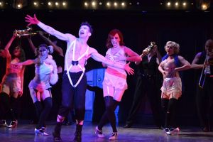 Audrey Senesse (Lulu); Christina Pawl (Rosie); Jon Peterson (Emcee); Laura Shoop (Fra Photo