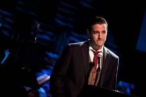 Colin Donnell @ BroadwayWorld Colin Donnell Photo