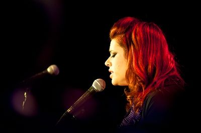 Alysha Umphress Photo