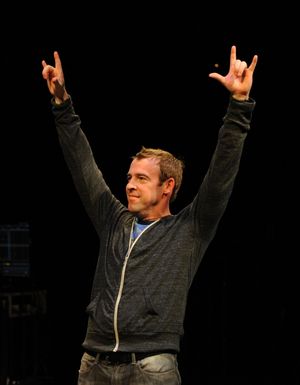 Ian Merrill Peakes as Gary Zipnik Photo