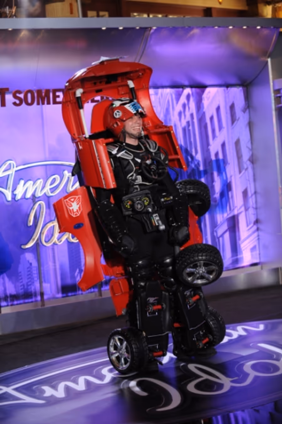 Photo Flash: AMERICAN IDOL Auditions Travel to San Francisco Image
