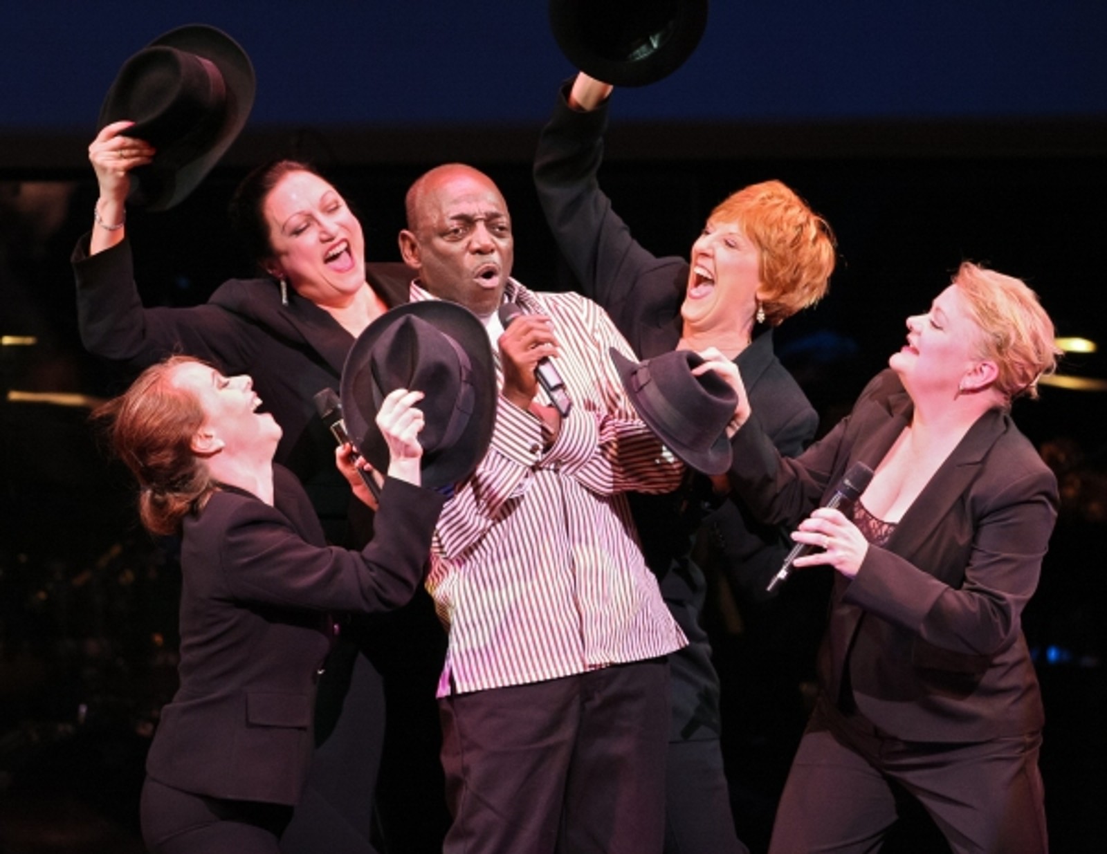 Photo Coverage: BROADWAY BACKWARDS 6 - The Show! — photo 14 of 21