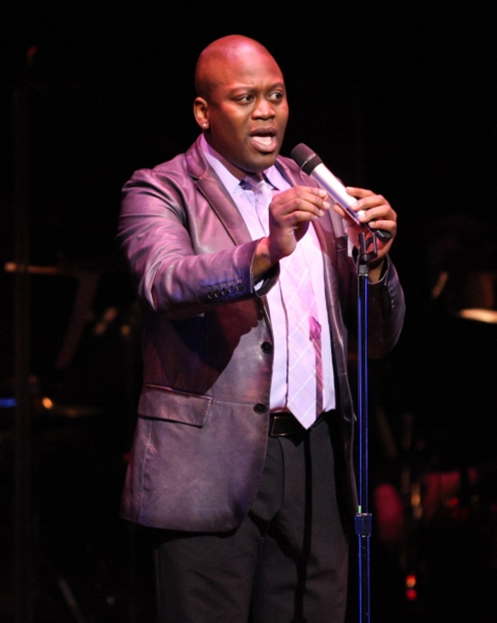 Photo Coverage: BROADWAY BACKWARDS 6 - The Show! — photo 7 of 21