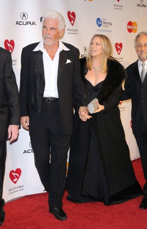 James  Brolin and Barbra Streisand at the 2011 MusiCares Person of the Year Tribute t Photo
