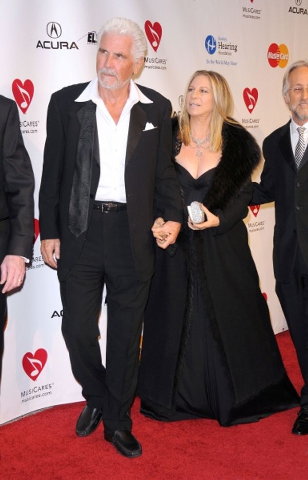 James  Brolin and Barbra Streisand at the 2011 MusiCares Person of the Year Tribute t Photo