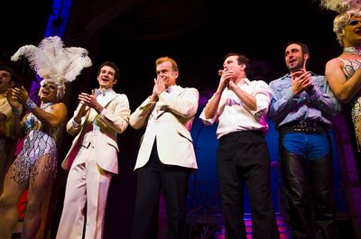 Kelsey Grammer, Douglas Hodge and the cast of La Cage Aux Folles Photo