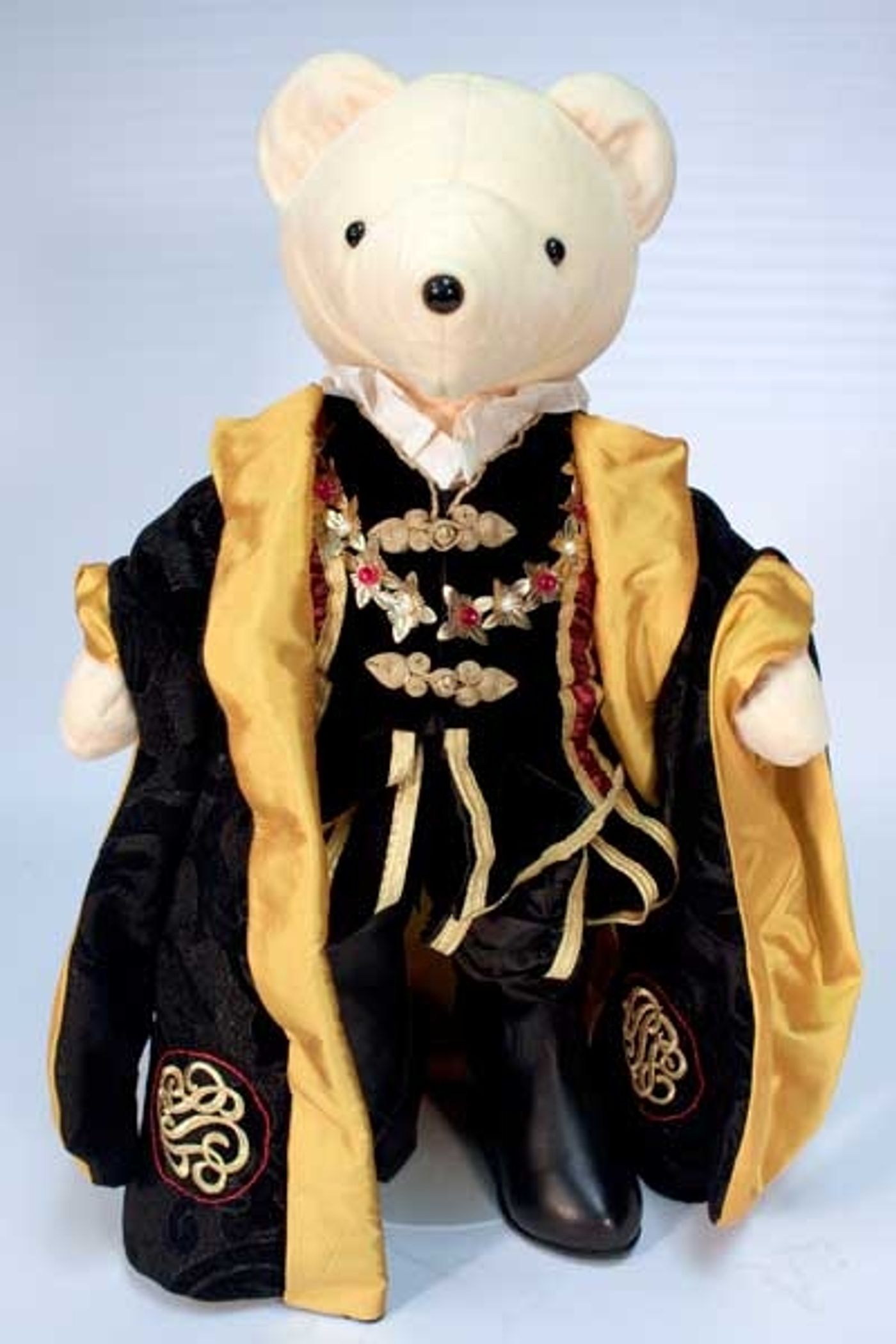 Photos: IDIOT, JACKSON, HAIR BEARS & More!; 2011 BROADWAY BEARS Now Taking Pre-Bids  Image