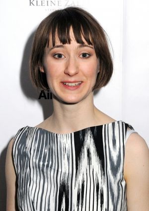 BRYONY HANNAH Photo