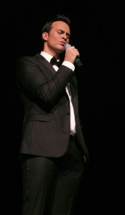 Cheyenne Jackson performing on Atlantis-The Way We Play 20th Anniversary Cruise on th Photo