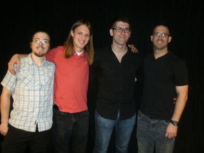 Jody Shelton (Musical Director/Piano), Kevin Florian (Guitar), Chris Ditton (Bass) an Photo