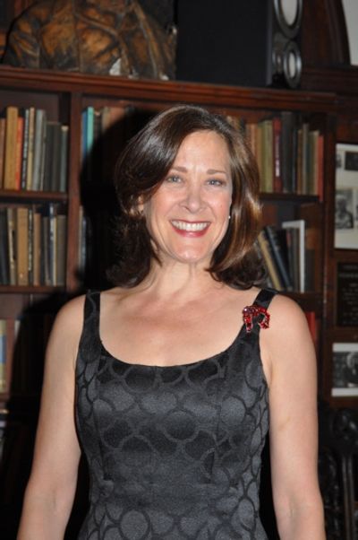 Karen Ziemba Photo