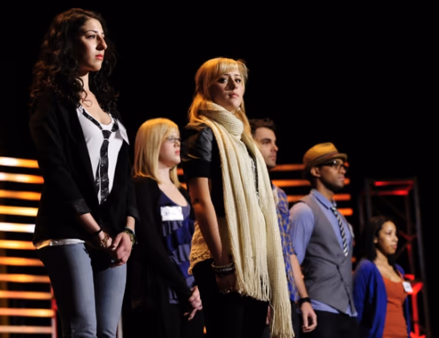 Photo Flash: AMERICAN IDOL Groups Up in Hollywood Tonight Image