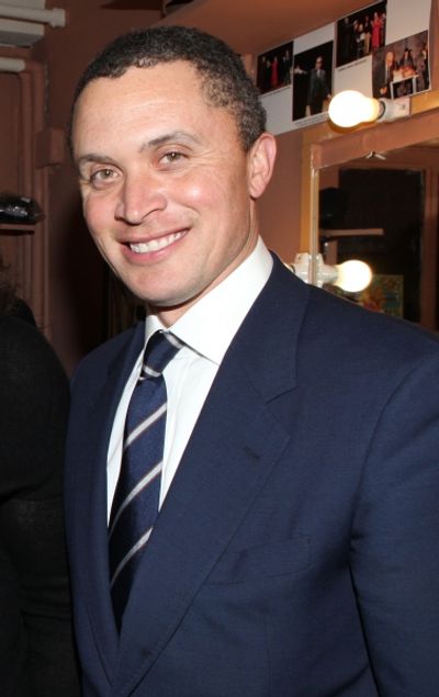 Former Tennessee Congressman Harold Ford, Jr. visits James Earl Jones backstage befor Photo