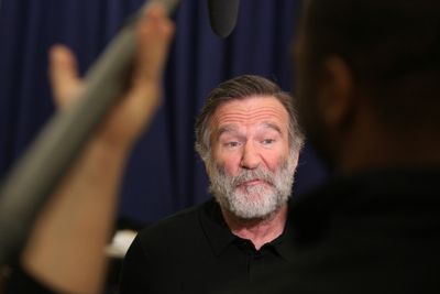 Robin Williams attends the 'Bengal Tiger at The Baghdad Zoo' Meet & Greet during Rehe Photo