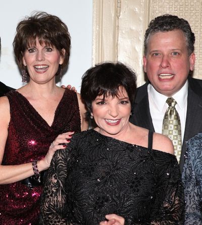 Lucie Arnaz, Liza Minnelli & Billy Stritch Backstage at The Best of Jim Caruso's Cast Photo
