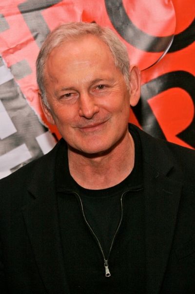 Victor Garber Photo