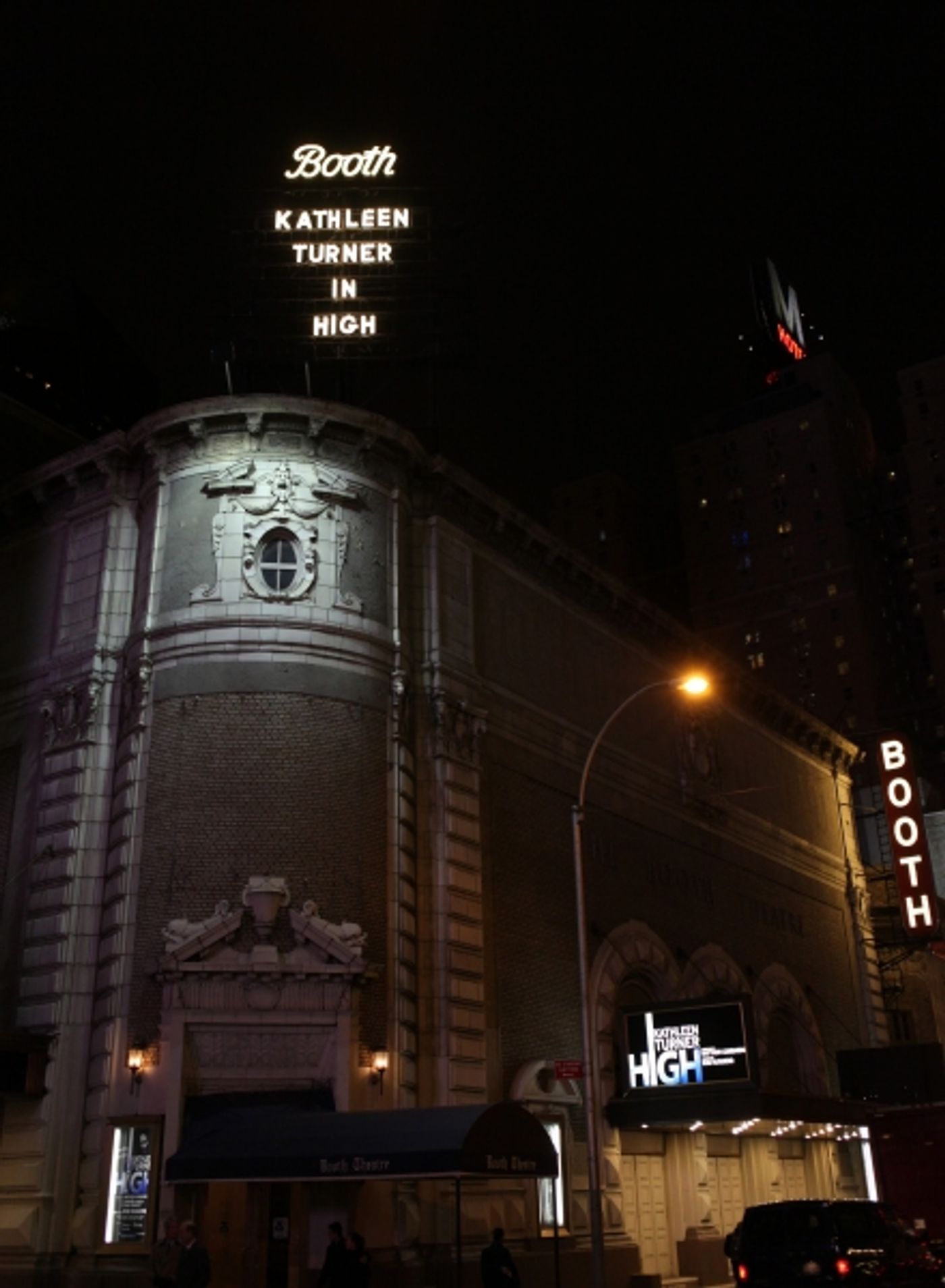 Photo Coverage: UP ON THE MARQUEE: HIGH Starring Kathleen Turner Photo Coverage: UP ON THE MARQUEE: HIGH Starring Kathleen Turner Image