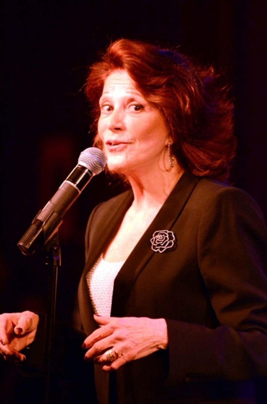 Photo Flash: Linda Lavin Plays Birdland Image