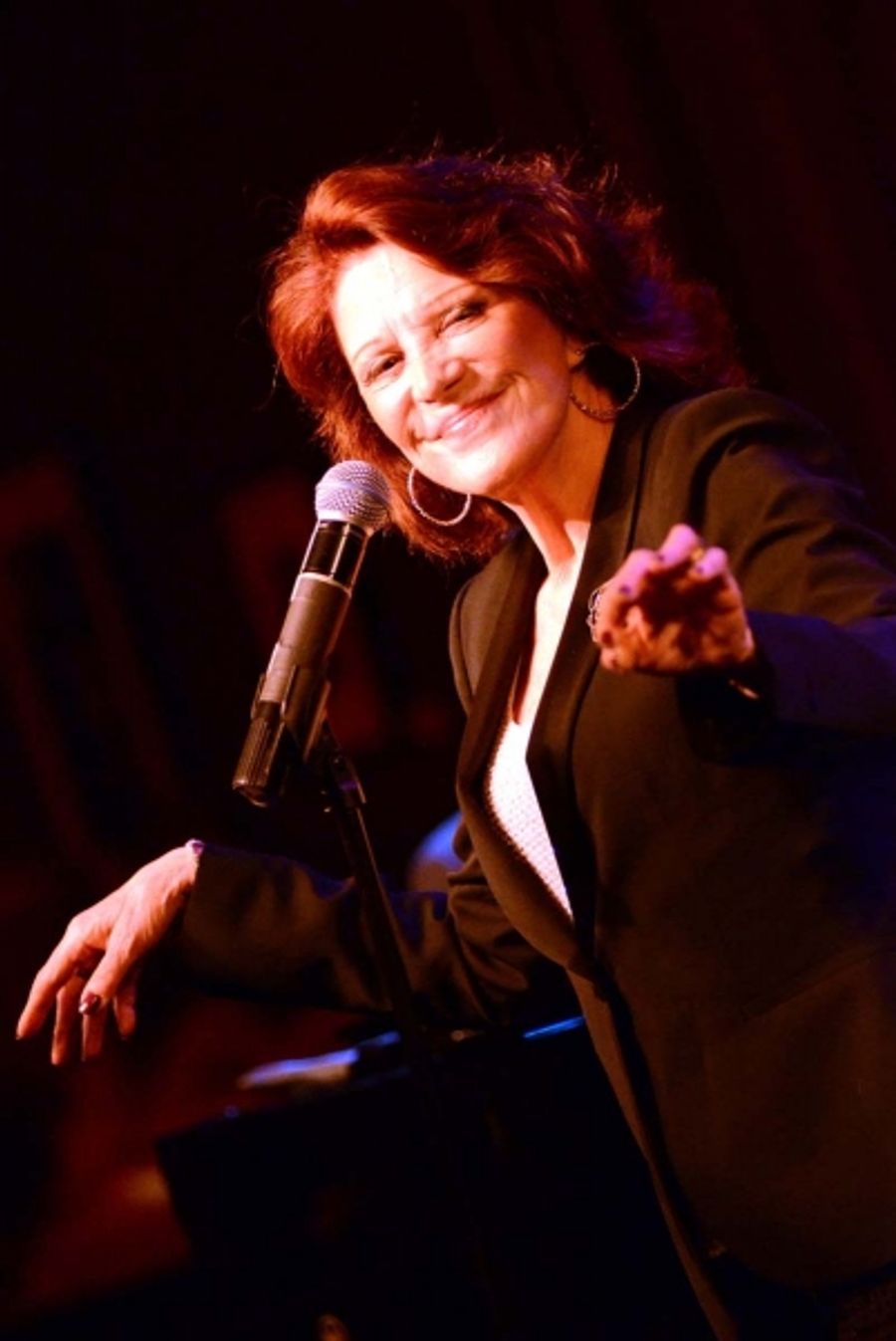 Photo Flash: Linda Lavin Plays Birdland Image
