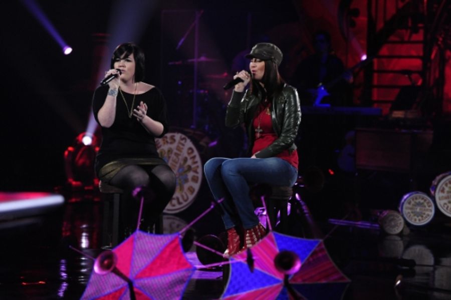 Photo Flash: AMERICAN IDOL Contestants Sing The Beatles Tonight! Image