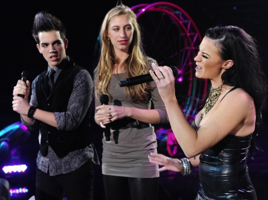 Photo Flash: AMERICAN IDOL Contestants Sing The Beatles Tonight! Image