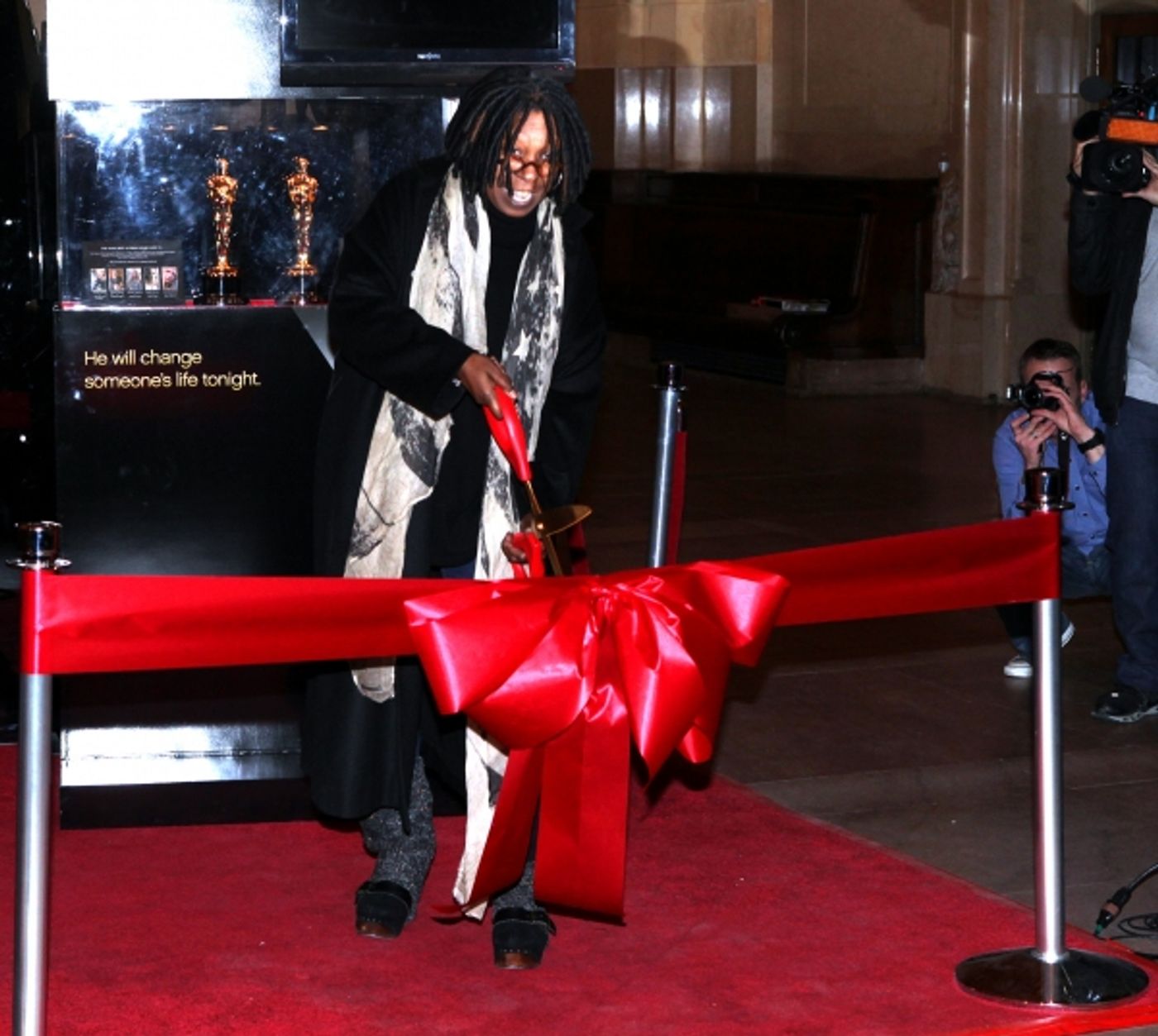 Photo Coverage: Meet The Oscars in NY with Whoopi - Ribbon Cutting Ceremony Photo Coverage: Meet The Oscars in NY with Whoopi - Ribbon Cutting Ceremony Image