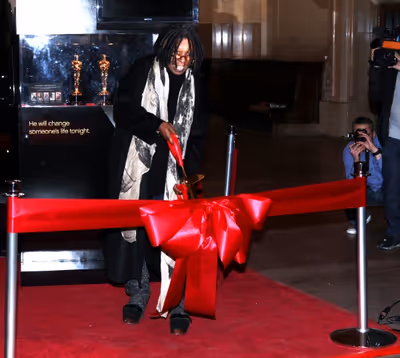Meet The Oscars New York-Ribbon Cutting with Whoopi Goldberg at Vanderbilt Hall in Gr Photo