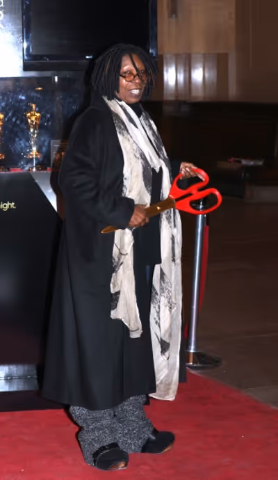 Meet The Oscars New York-Ribbon Cutting with Whoopi Goldberg at Vanderbilt Hall in Gr Photo