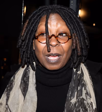 Meet The Oscars New York-Ribbon Cutting with Whoopi Goldberg at Vanderbilt Hall in Gr Photo