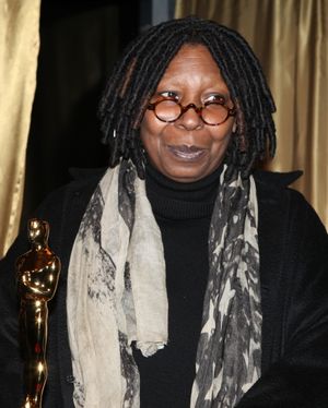 Meet The Oscars New York-Ribbon Cutting with Whoopi Goldberg at Vanderbilt Hall in Gr Photo