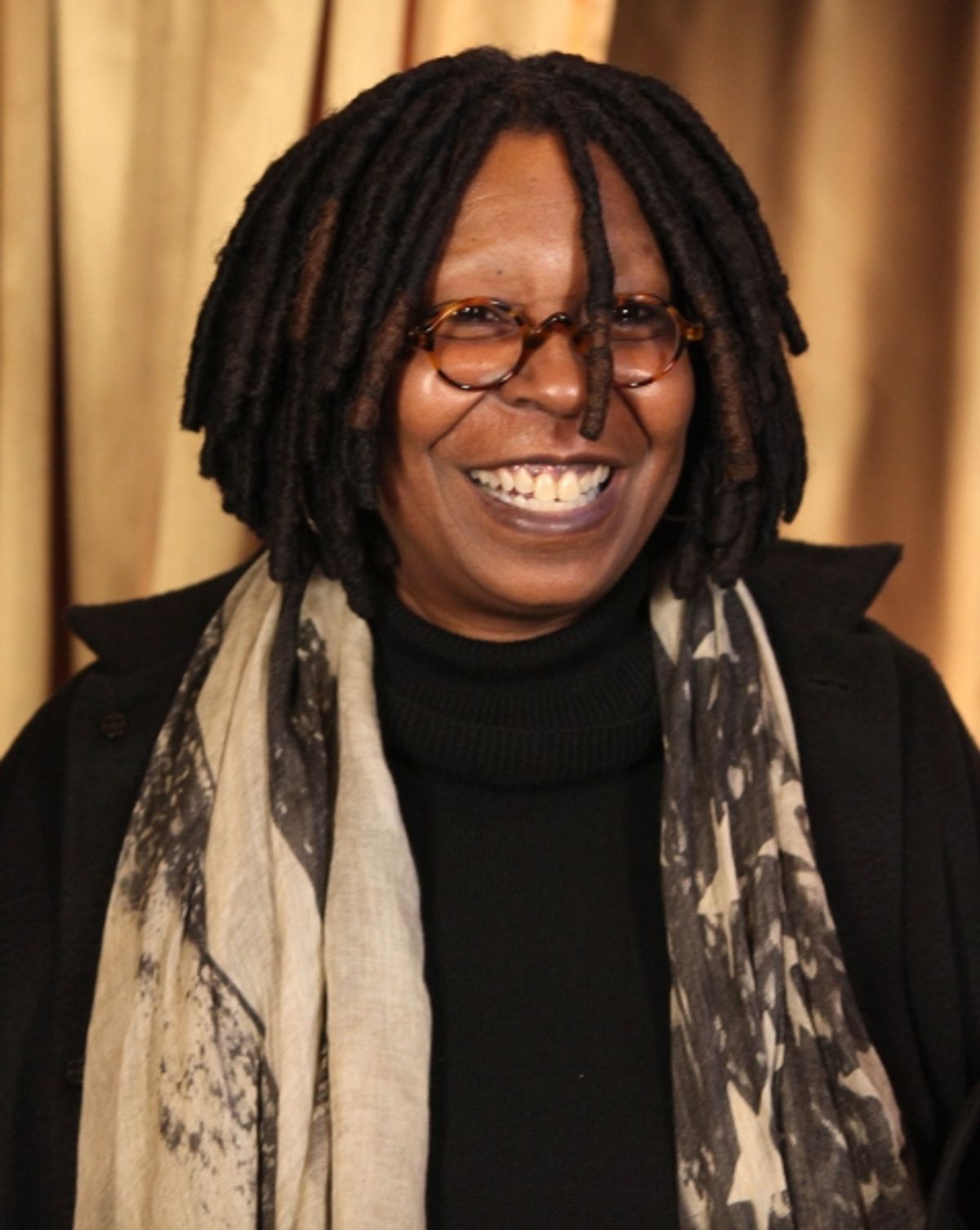 Meet The Oscars New York-Ribbon Cutting with Whoopi Goldberg at Vanderbilt Hall in Grand Central Terminal, New York City. at 