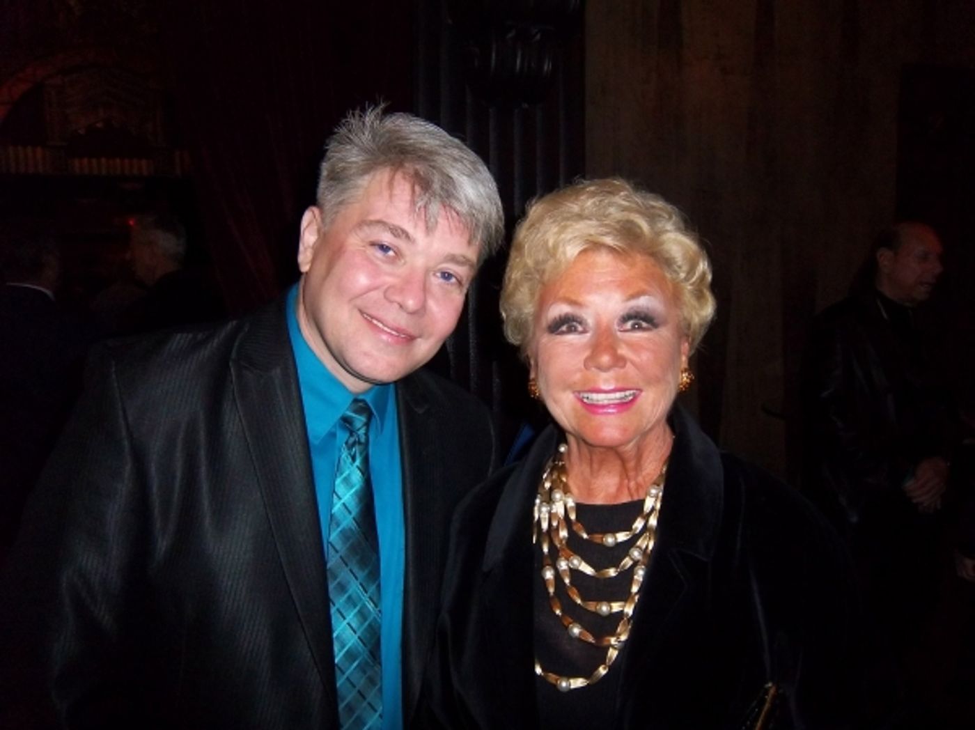 Photo Flash: Carol Channing Visits the Pantages Theatre Photo Flash: Carol Channing Visits the Pantages Theatre Image