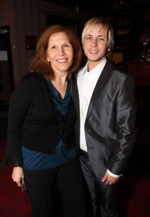 Ruth Hendel and Alex Davis 
 Photo