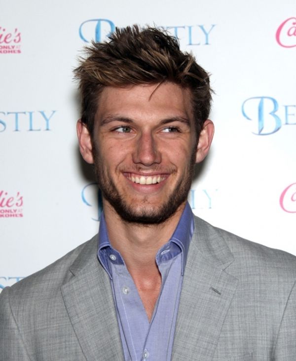 Alex Pettyfer Photo