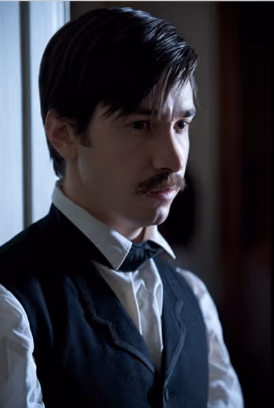 Justin Long as Nicholas Baker Photo