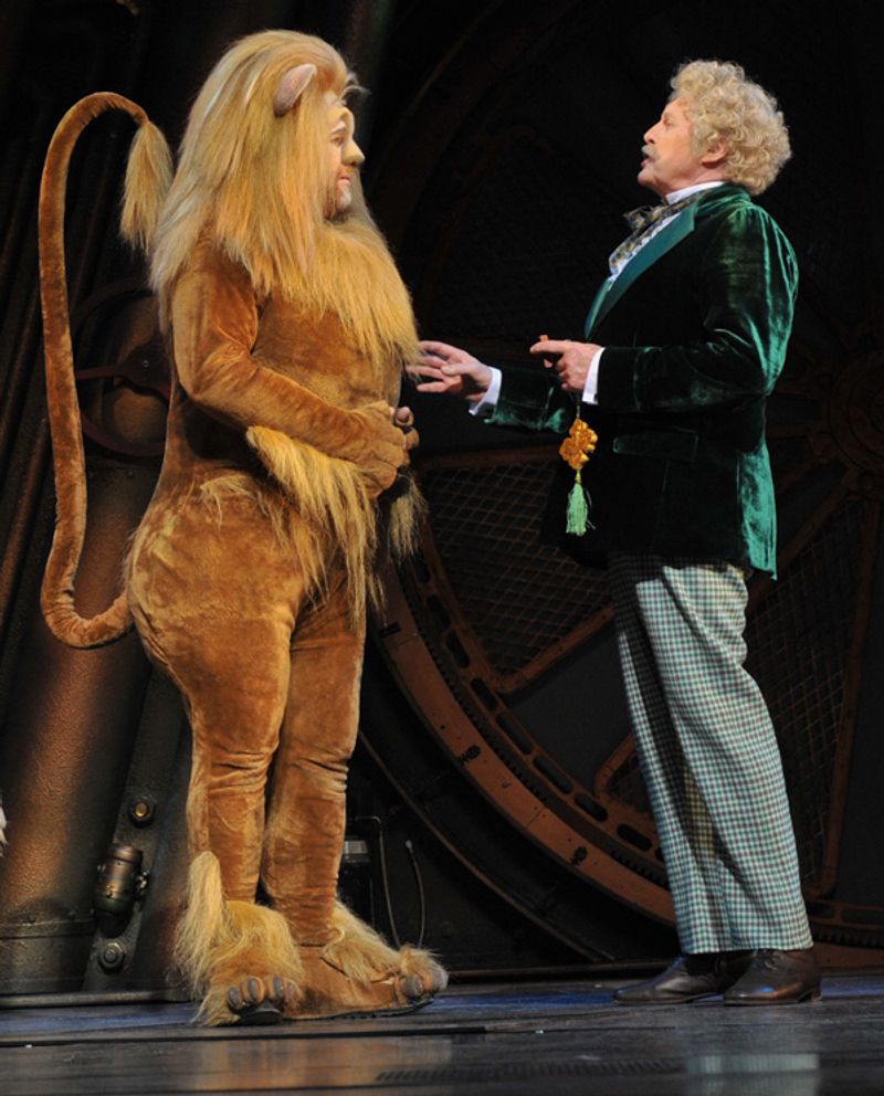 Photo Flash: First Look at THE WIZARD OF OZ in London! — photo 6 of 7