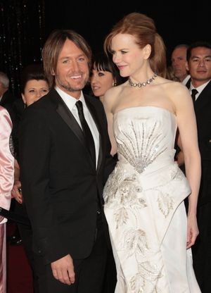 Nicole Kidman & Keith Urban pictured at the 83rd Annual Academy Awards - Arrivals hel Photo