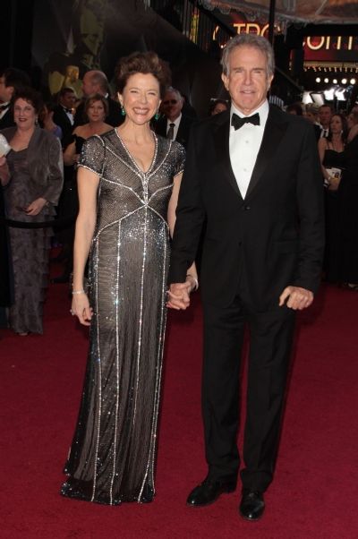 Annette Bening & Warren Beatty picture pictured at the 83rd Annual Academy Awards - A Photo