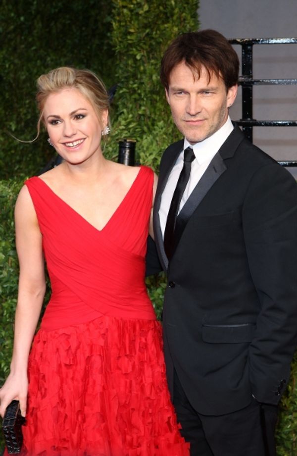 Anna Paquin & Stephen Moyer pictured at The Vanity Fair Oscar Party at Sunset Tower H Photo