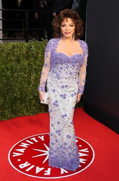 Joan Collins pictured at The The Vanity Fair Oscar Party at Sunset Tower Hotel in Los Photo
