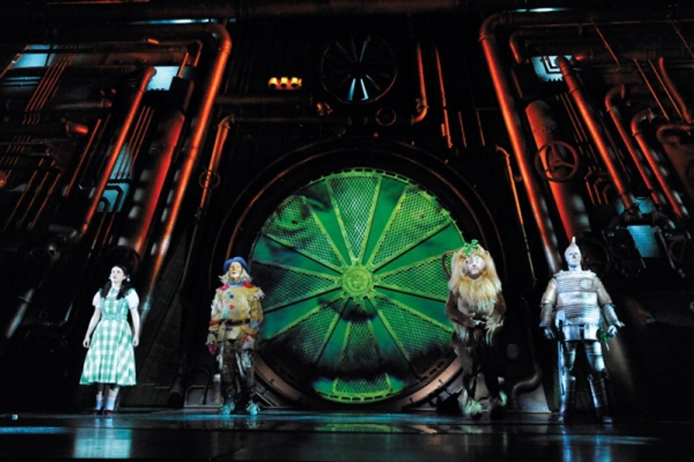 Photo Flash: Andrew Lloyd Webber's THE WIZARD OF OZ Opens!  Image