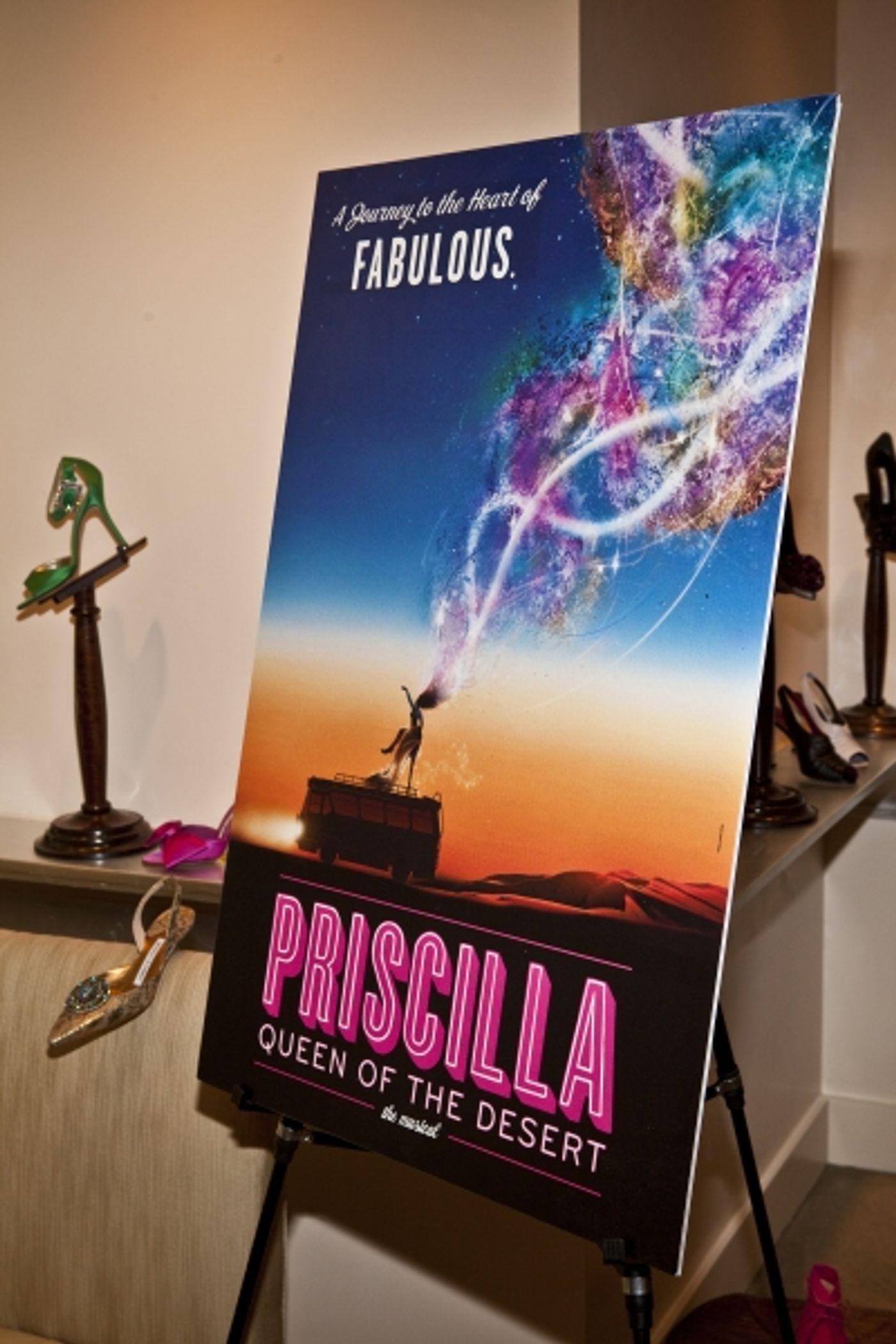 Photo Coverage: Manolo Blahnik Anoints Silver Stiletto Official PRISCILLA Shoe  Image