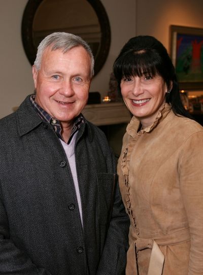 MALIBU, CA - FEBRUARY 28: Kevin Crombie (L) and wife Christine Crombie (R) pose durin Photo