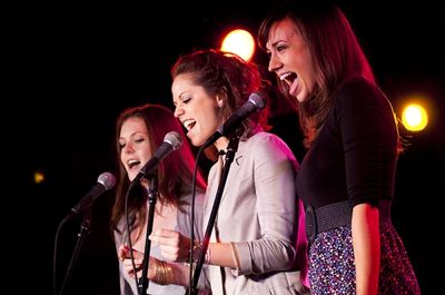 Meghann Fahy, Cortney Wolfson & Colleen Ballinger Photo