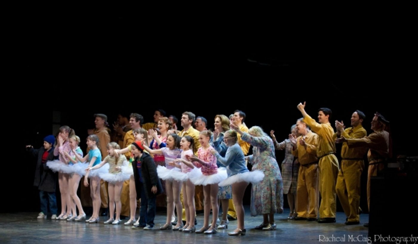 Photo Coverage: Elton John Celebrates Toronto's BILLY ELLIOT Opening  Image