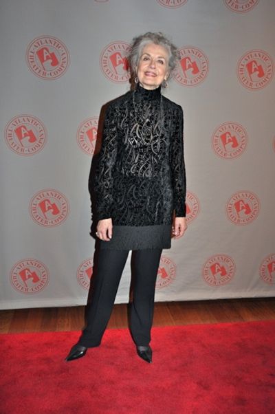 Mary Beth Peil Photo