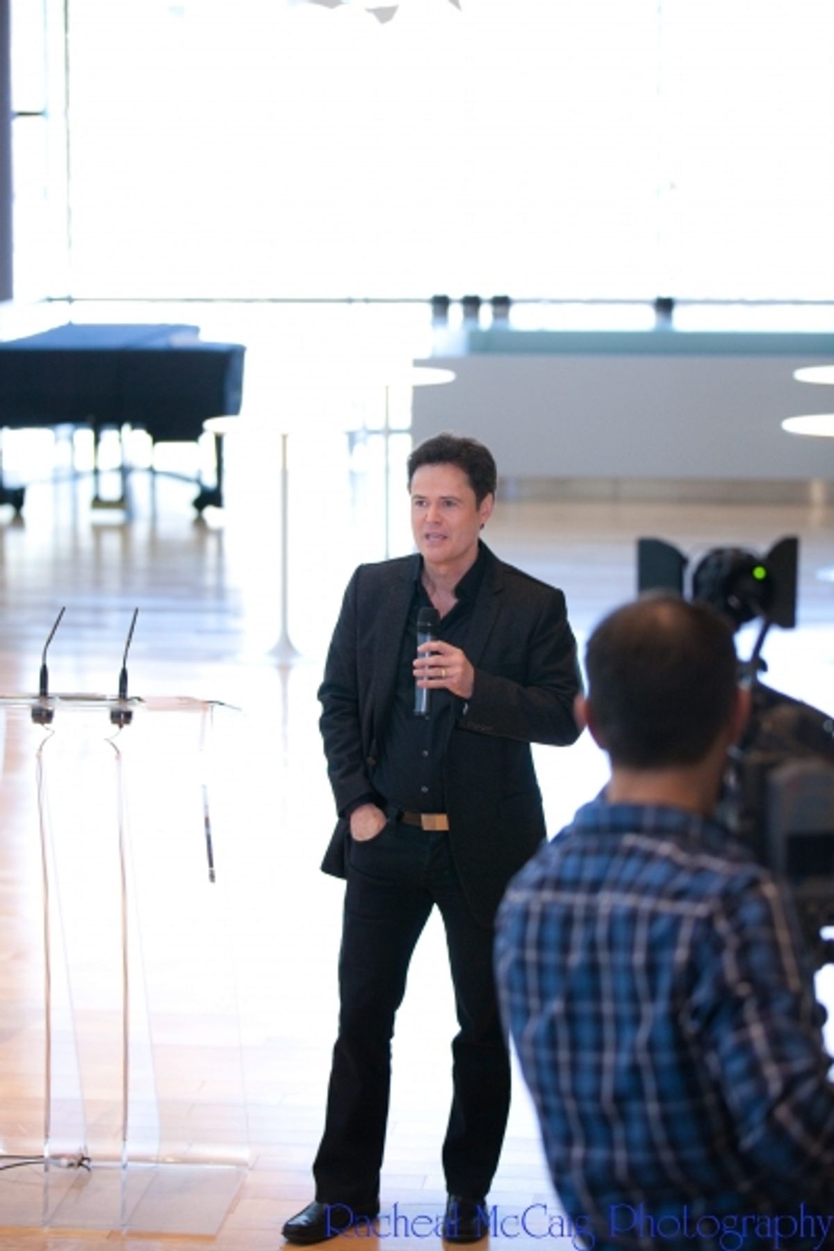 Donny Osmond takes audience questions at 